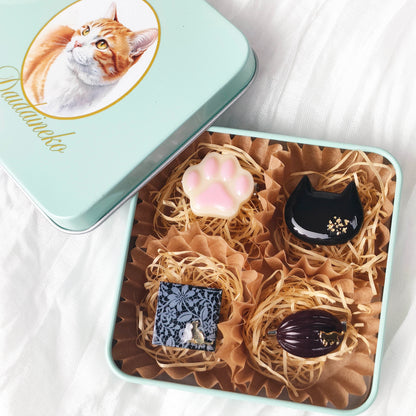 食べられないチョコレート缶　ブローチセット