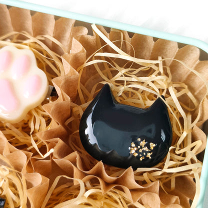 食べられないチョコレート缶　ブローチセット