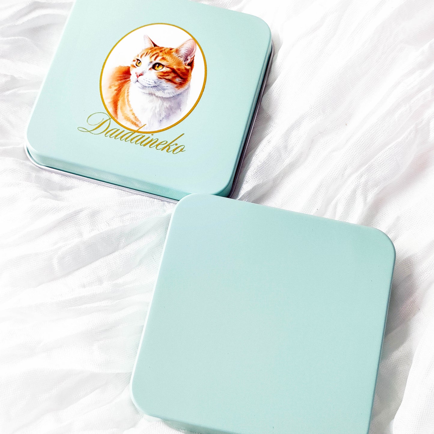 食べられないチョコレート缶　ブローチセット